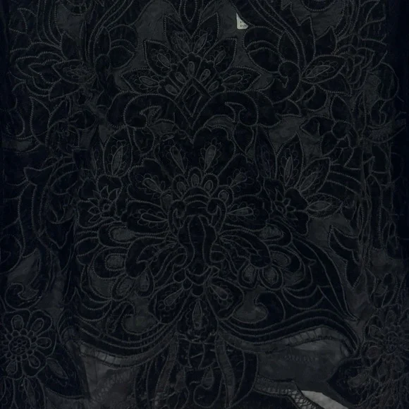 Anthropologie Velvet The Lainie Black Long-Sleeve Lace Cutwork Blouse M - Picture 7 of 13